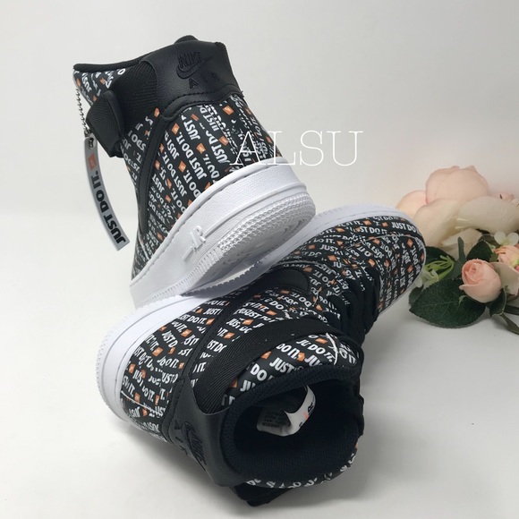 Nike Air Force 1 HI LX Black White Total Orange🍊W - Picture 5 of 8